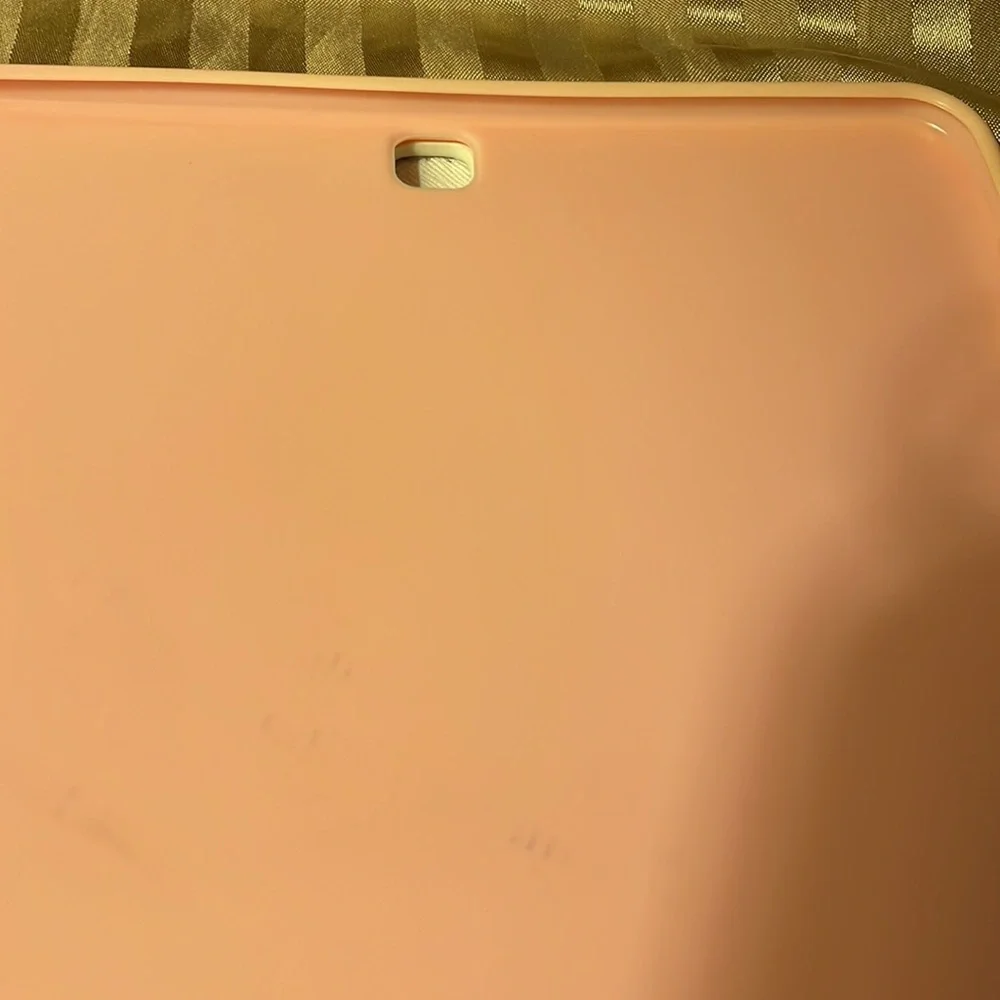 Floral pink colored tablet cover- not sure what type tablet fits in it.